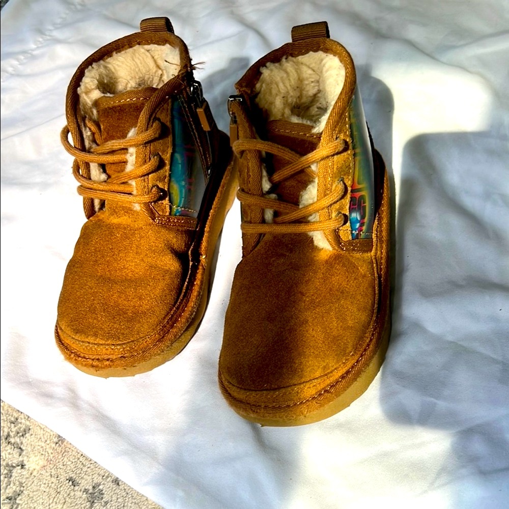 UGG Brown Suede Boots with Southwestern Pattern - Picture 2 of 7